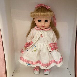 NIB Madame Alexander "Pink Gingham" Chloe Doll